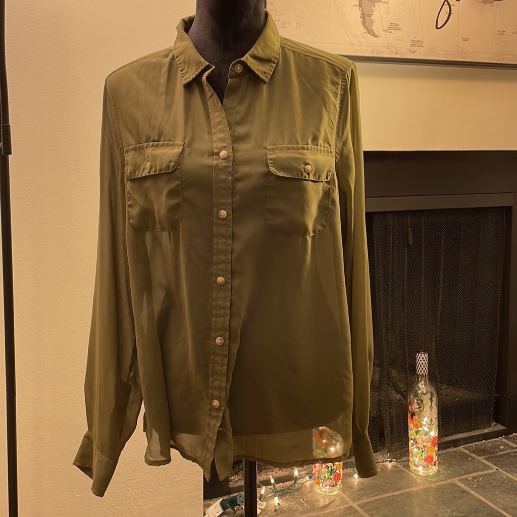 Aeo Button Down
